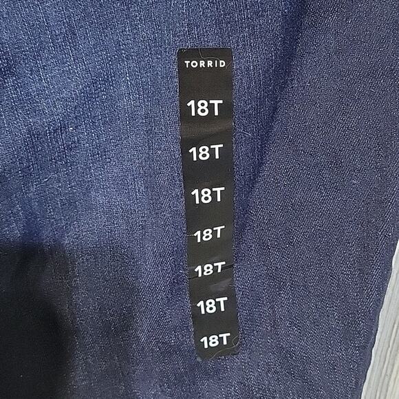 Torrid Mid Rise Skinny Vintage Stretch Jeans, Dark Wash, Women's Plus Size 18T - Picture 10 of 16